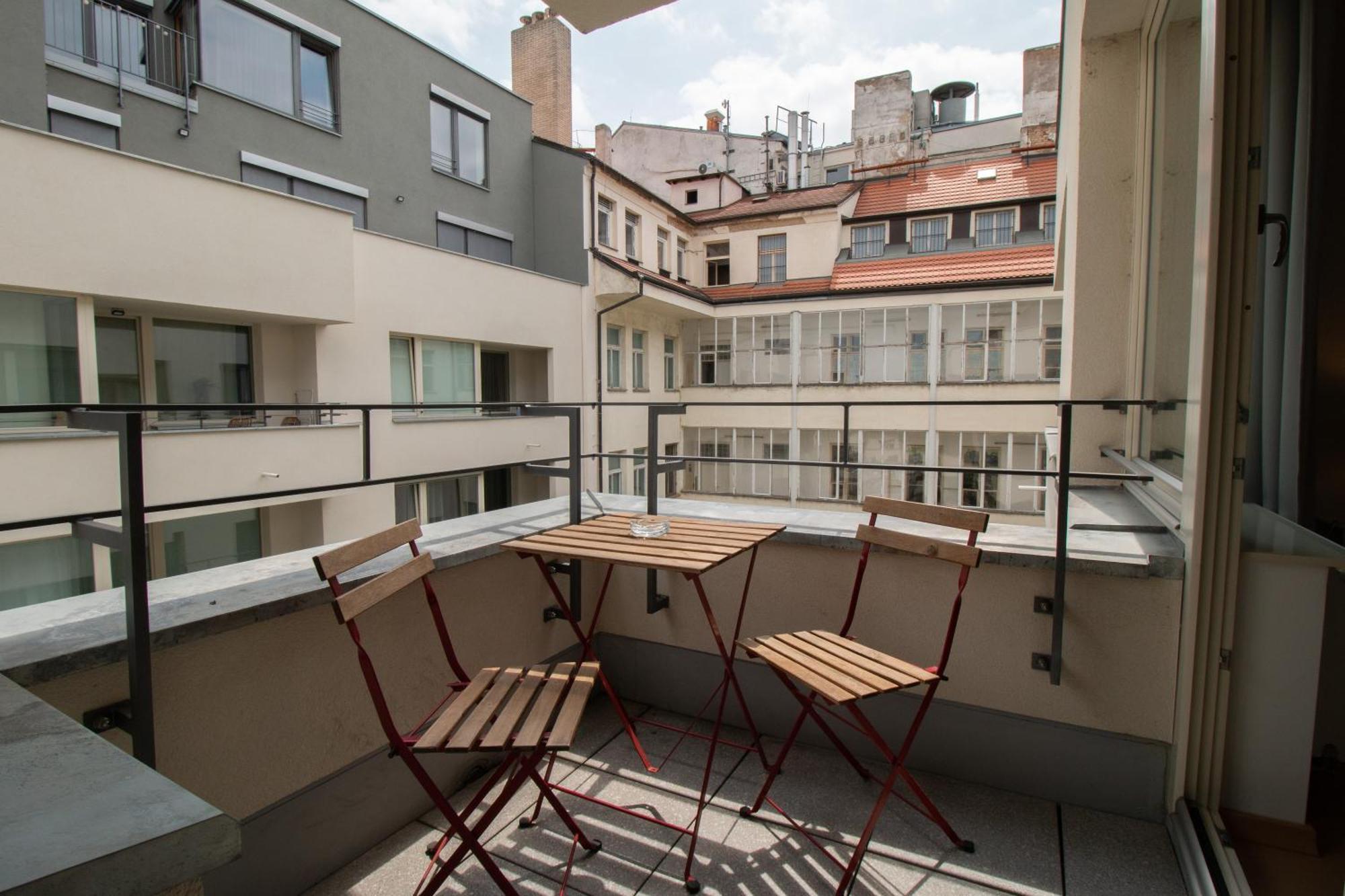 Krakovska Cr Apartments Prága Kültér fotó