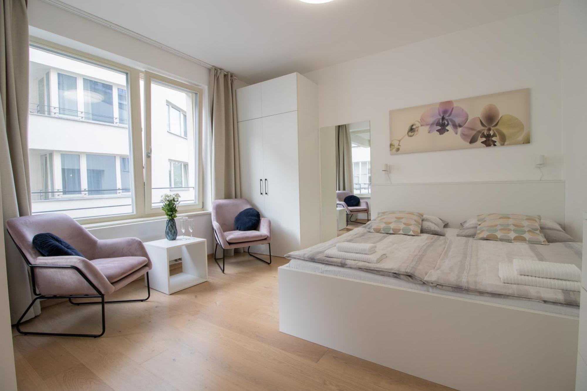 Krakovska Cr Apartments Prága Kültér fotó